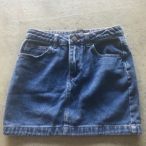 F21 denim mini skirt